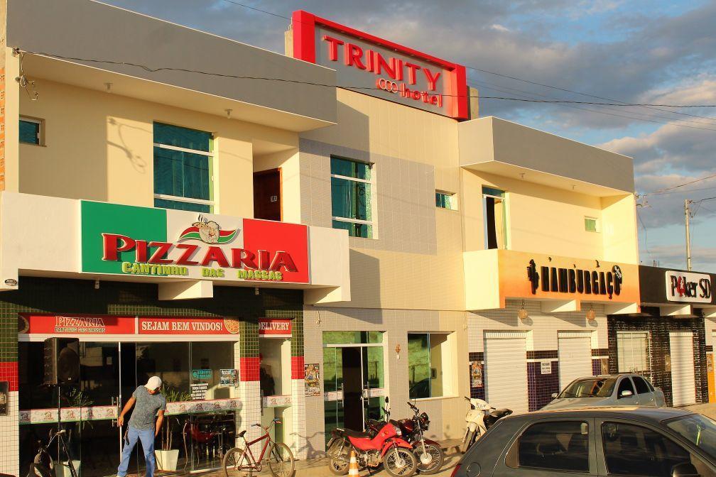 Trinity Hotel Simao Dias Экстерьер фото